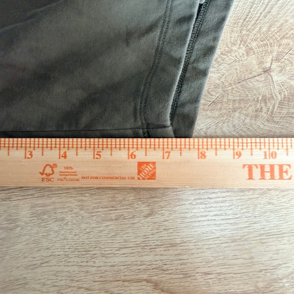 HUGO Hugo Boss Sweat Shorts Fleece Mens L Olive Green Cotton - Picture 8 of 8